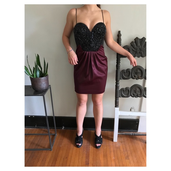 Mignon Beaded Sweetheart Dress - Picture 2 of 7